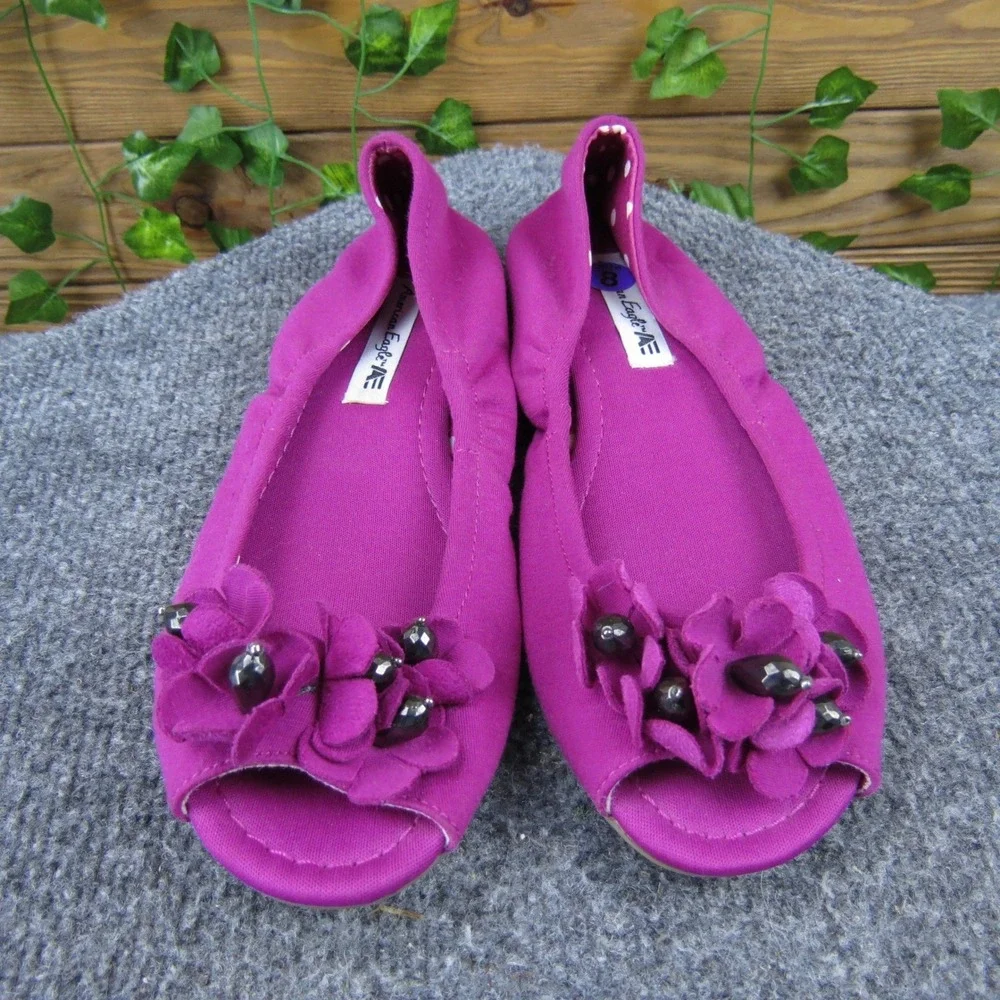 American‎ Eagle Women's 8 Magenta Textile Peep-Toe Ballet Flats Floral Beaded